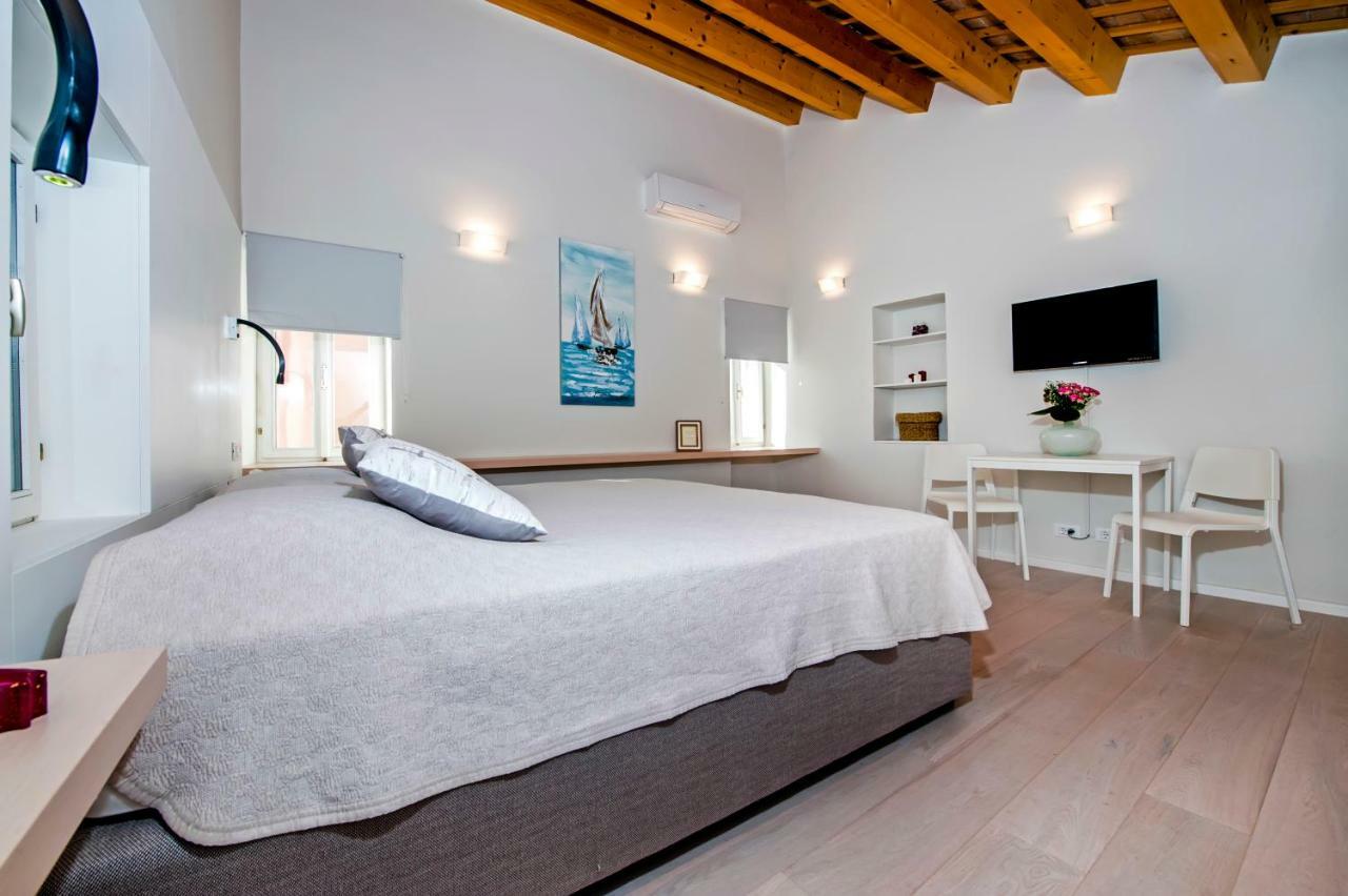 Casa Bruno Hotel Rovinj Exterior photo